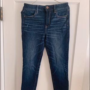 💕American Eagle skinny jeans! NEVER WORN!💕